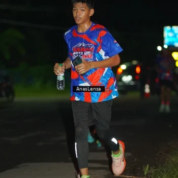 Runner Photo 6039099