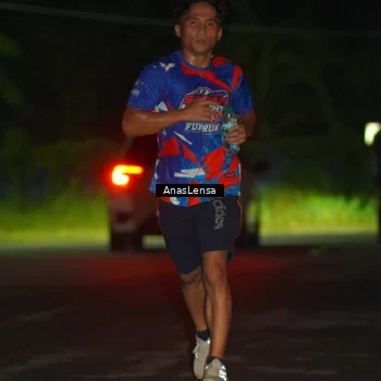 Runner Photo 6039102
