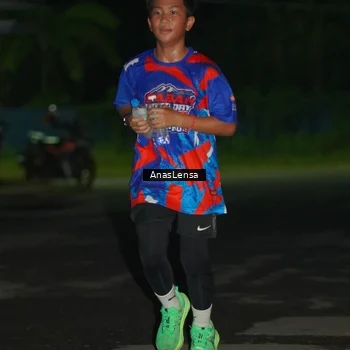 Runner Photo 6039110