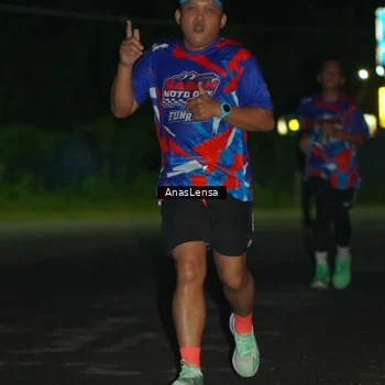 Runner Photo 6039114