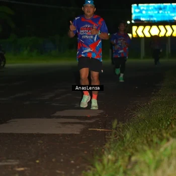 Runner Photo 6039120