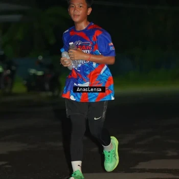 Runner Photo 6039125
