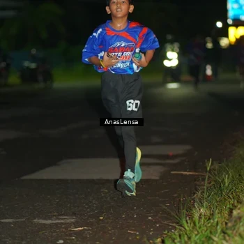 Runner Photo 6039132