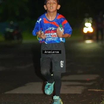Runner Photo 6039137