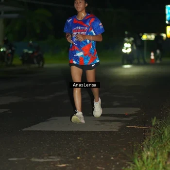 Runner Photo 6039144