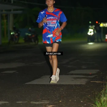 Runner Photo 6039152