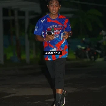 Runner Photo 6039165