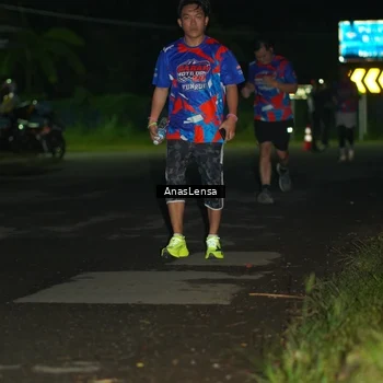 Runner Photo 6039167