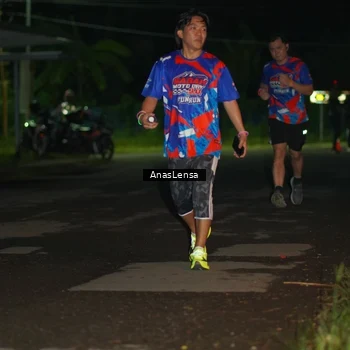 Runner Photo 6039170
