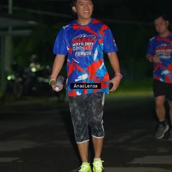 Runner Photo 6039175
