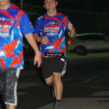Runner Photo 6039181