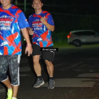 Runner Photo 6039185