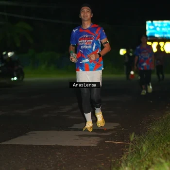 Runner Photo 6039187