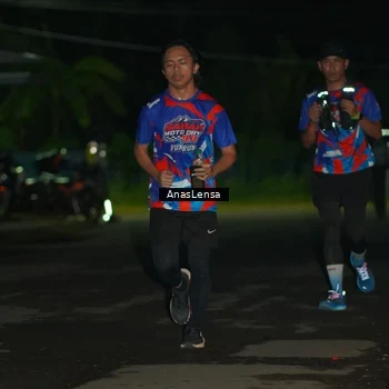 Runner Photo 6039197
