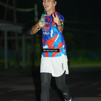 Runner Photo 6039213