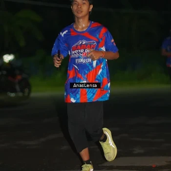 Runner Photo 6039216
