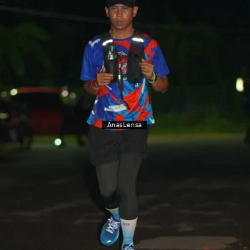Runner Photo 6039221