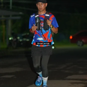 Runner Photo 6039230