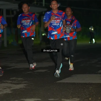 Runner Photo 6039234