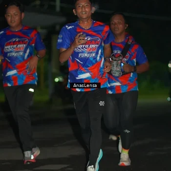 Runner Photo 6039235