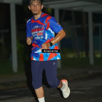 Runner Photo 6039241