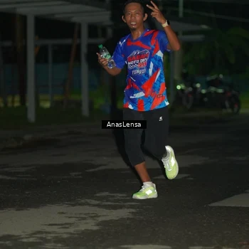 Runner Photo 6039254