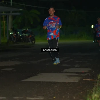 Runner Photo 6039262