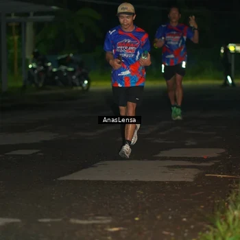 Runner Photo 6039280