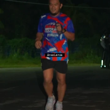 Runner Photo 6039297