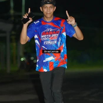 Runner Photo 6039307