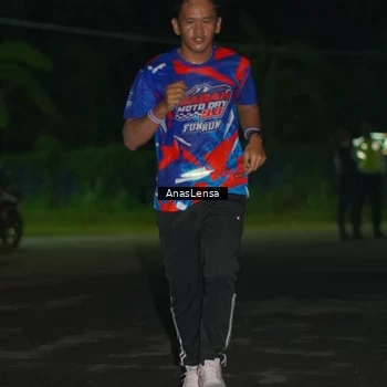 Runner Photo 6039319