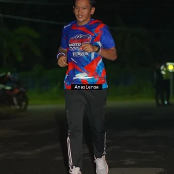 Runner Photo 6039320