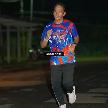 Runner Photo 6039333
