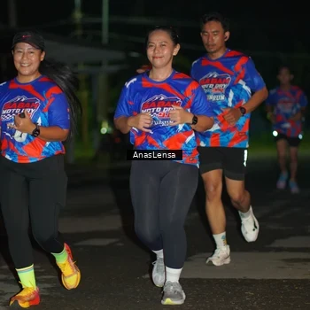 Runner Photo 6039352