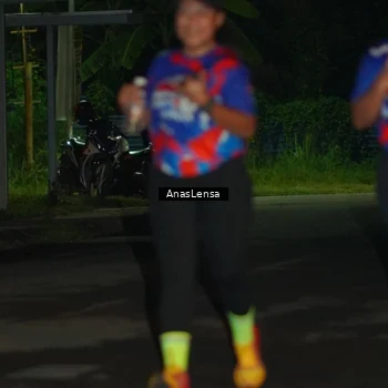 Runner Photo 6039355