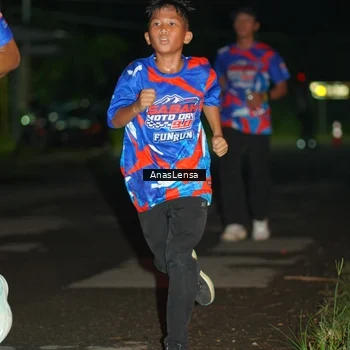 Runner Photo 6039373