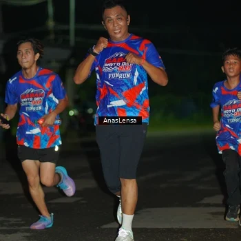 Runner Photo 6039380