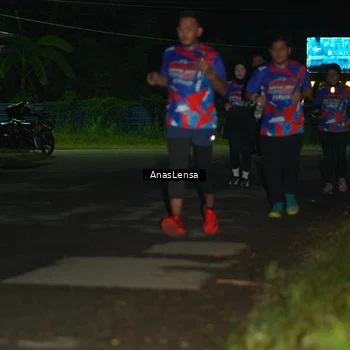 Runner Photo 6039391