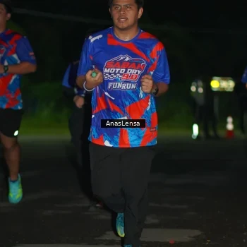 Runner Photo 6039398