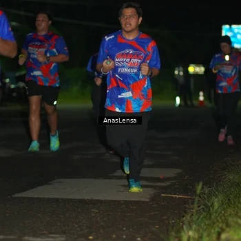 Runner Photo 6039399