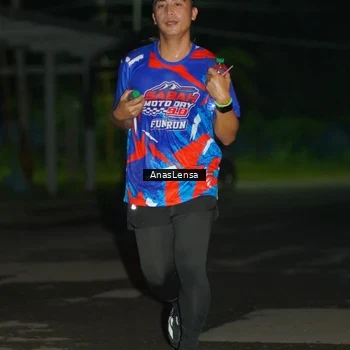 Runner Photo 6039419