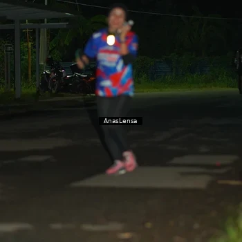 Runner Photo 6039425