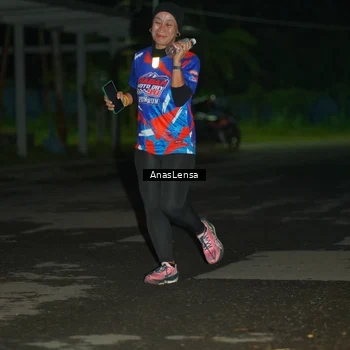 Runner Photo 6039428