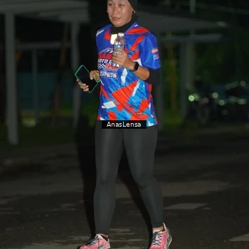 Runner Photo 6039439