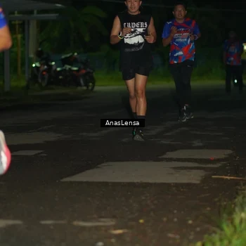 Runner Photo 6039449