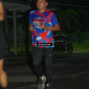 Runner Photo 6039450
