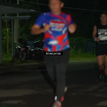 Runner Photo 6039451