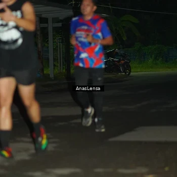 Runner Photo 6039452