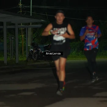 Runner Photo 6039456