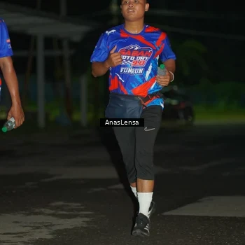 Runner Photo 6039477
